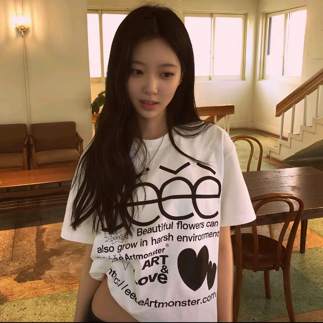 范小雅^