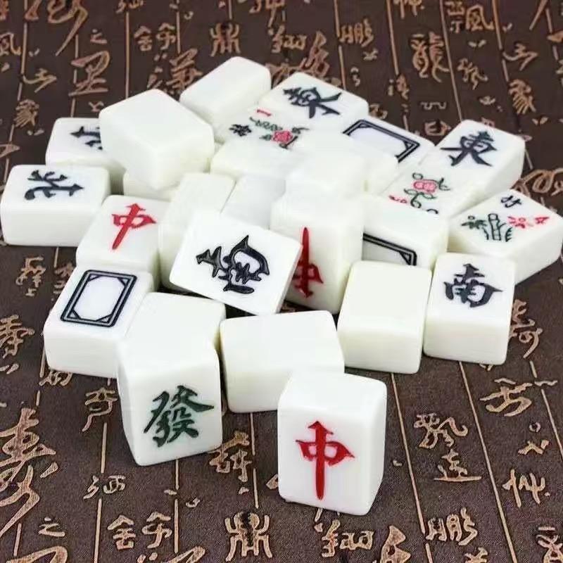 弘科龙创运动用品专卖店