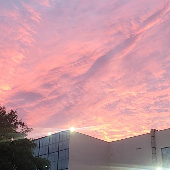 烟霞
