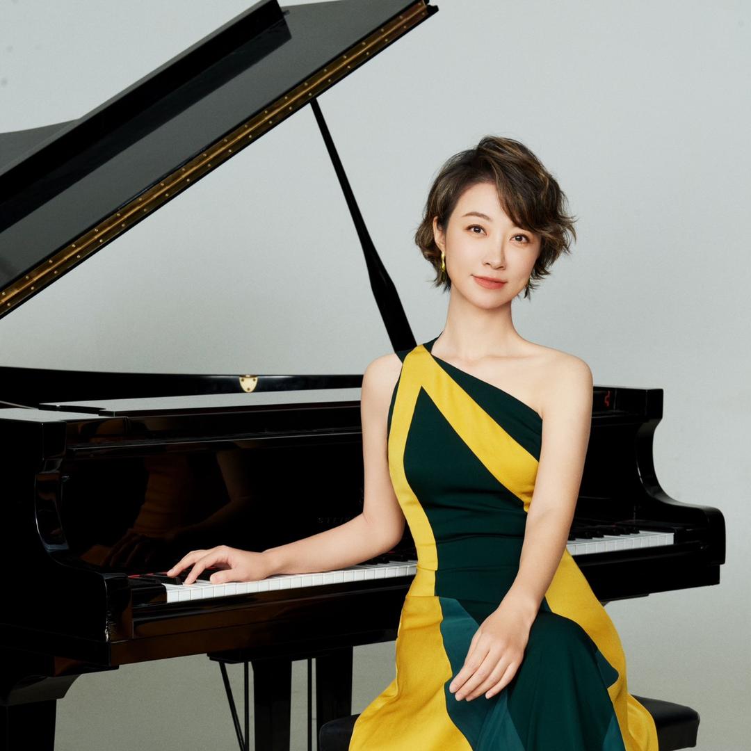 李蕾