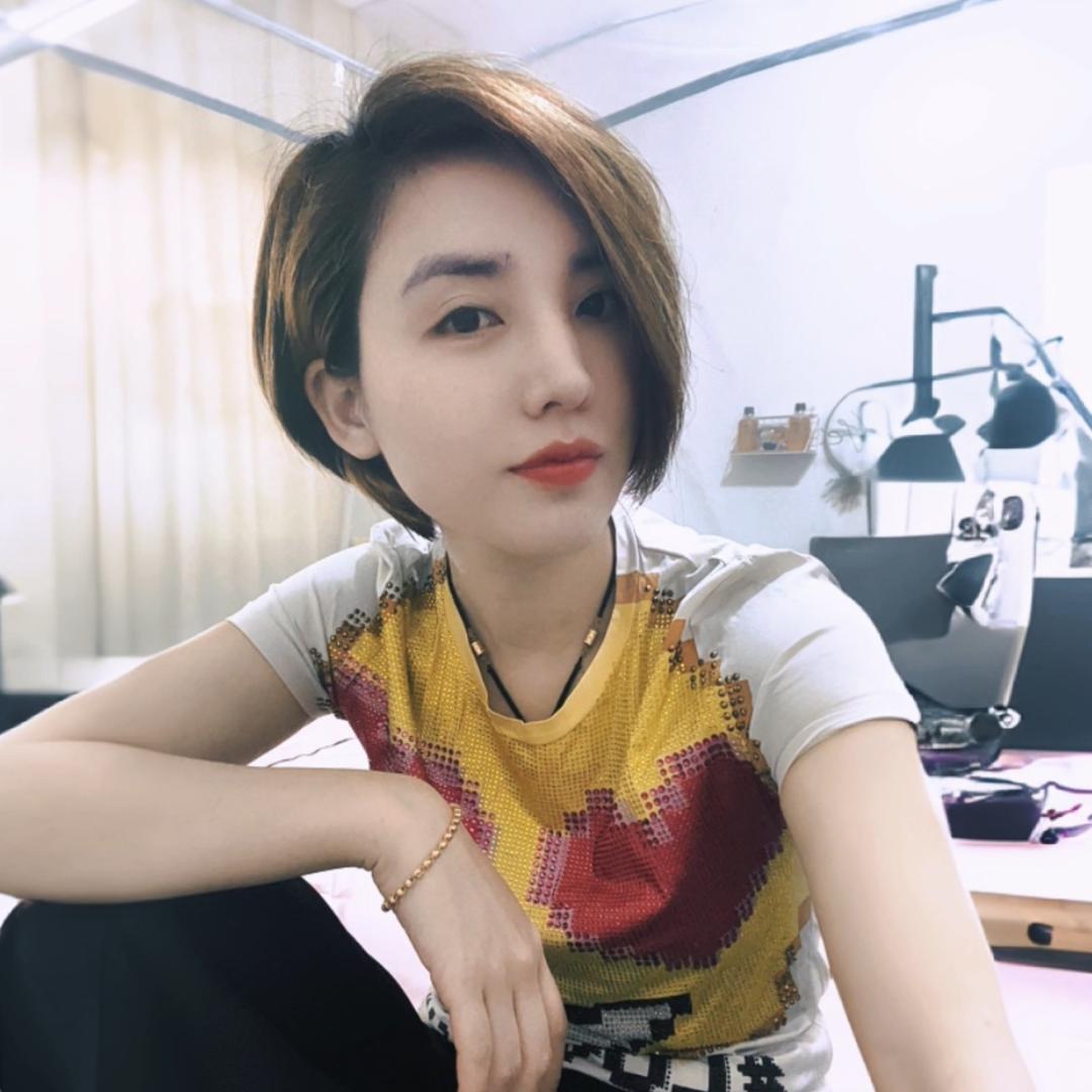 柳州小蓝女装童装工厂店