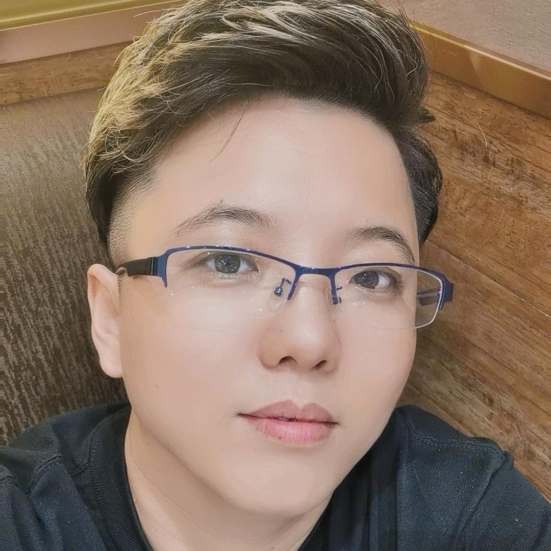 小拇指抚顺颖姐
