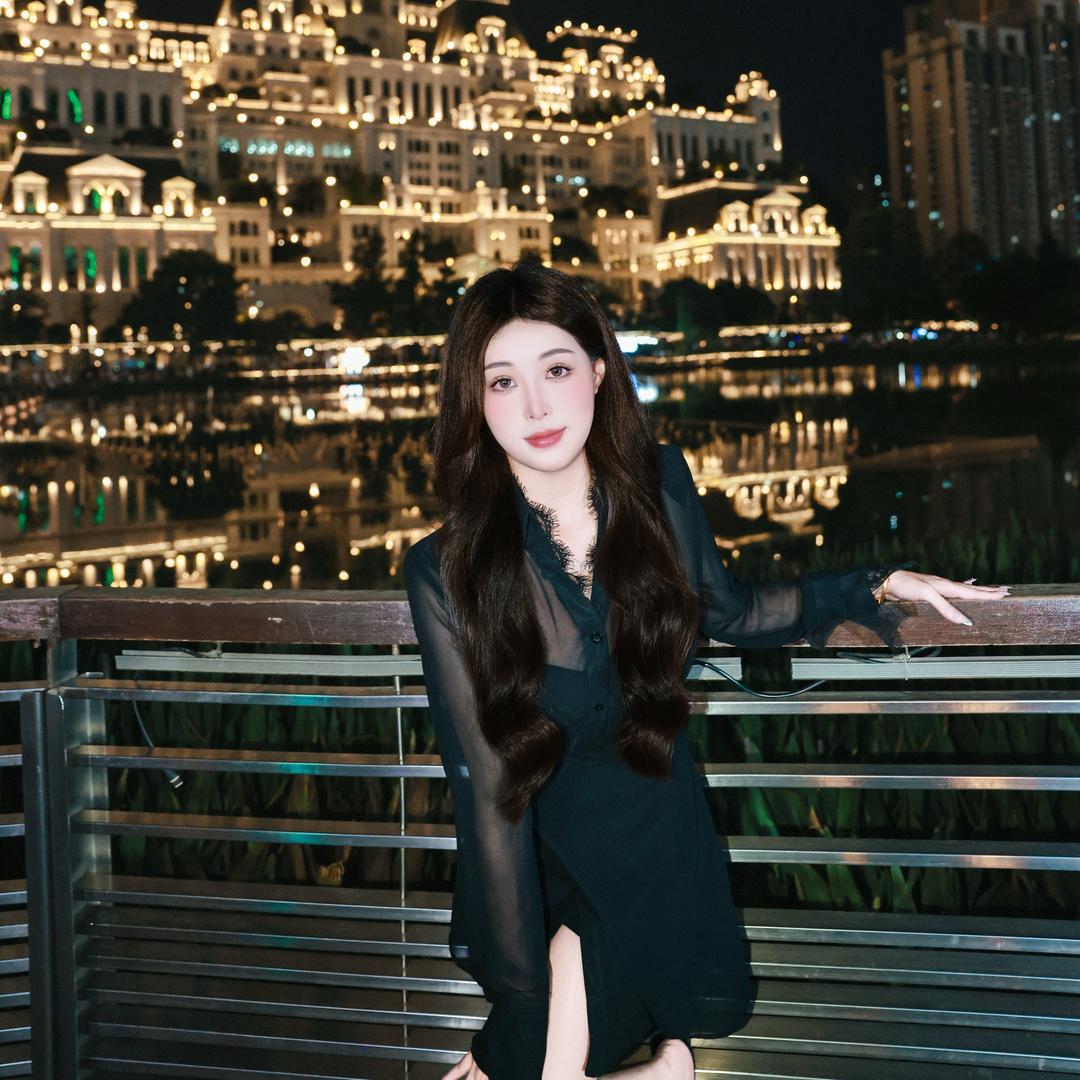 Banana_卜娜娜