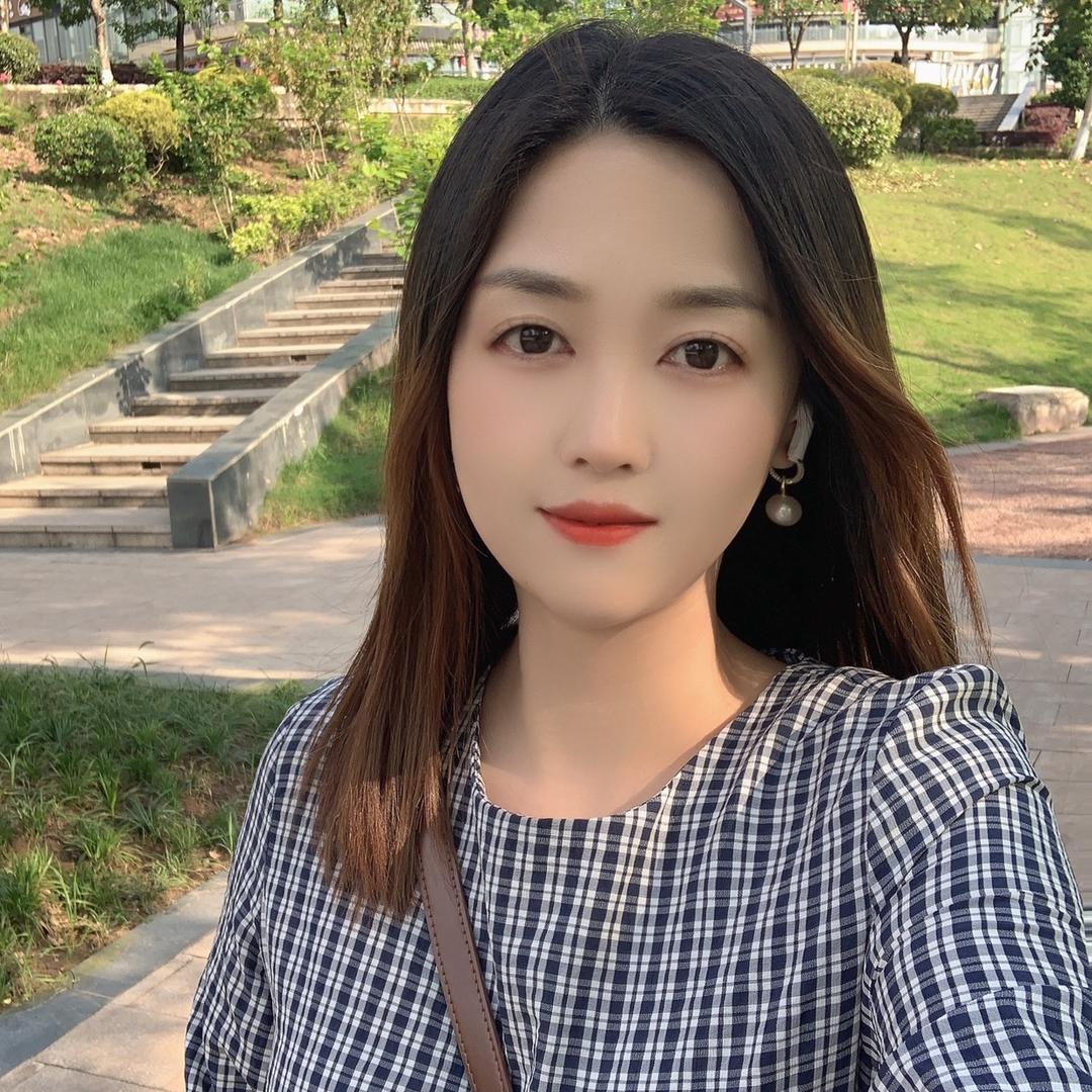 小🐭丽儿