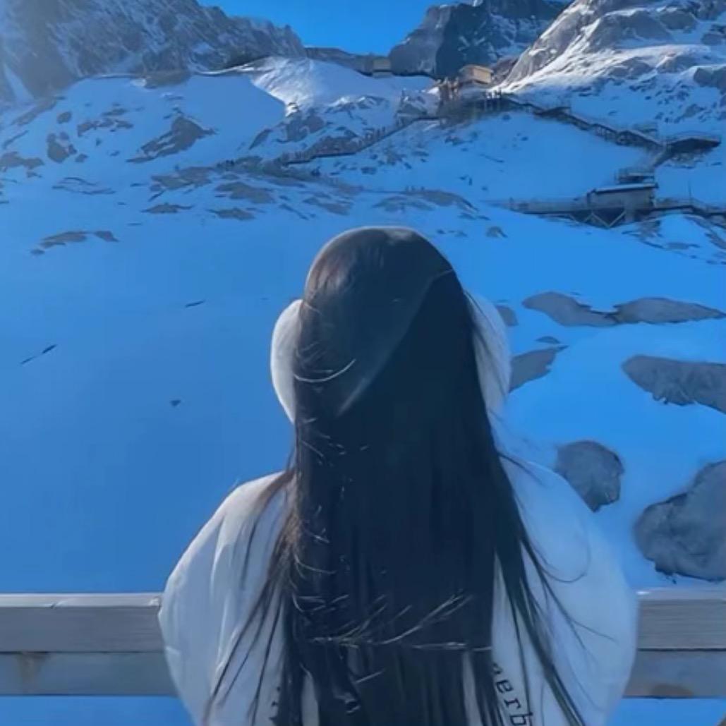 莹宝。