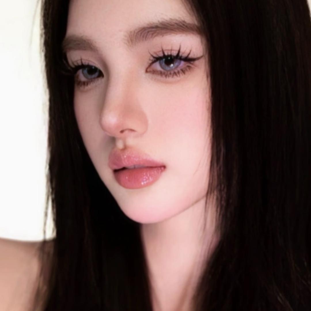卷卷.