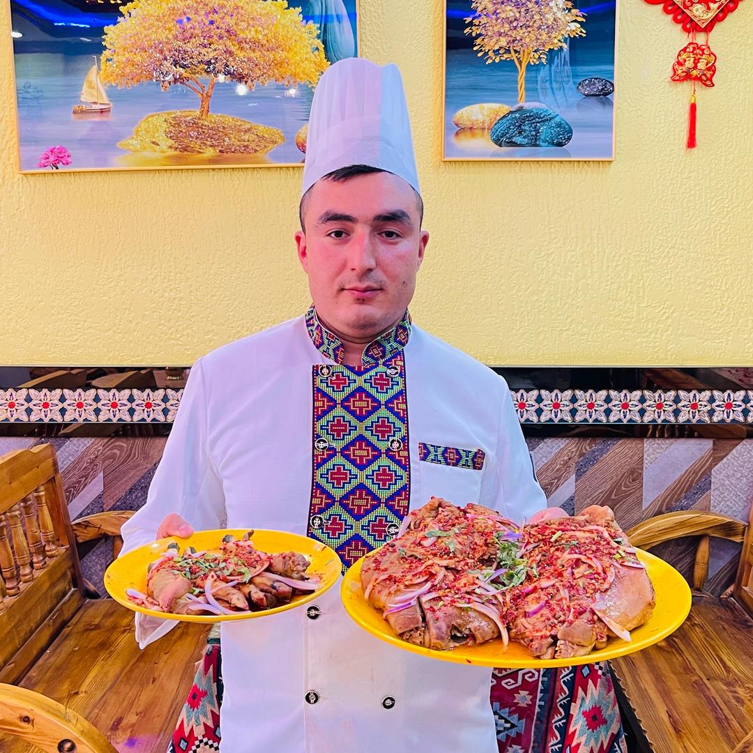 炫味烤羊腿店 isil tam