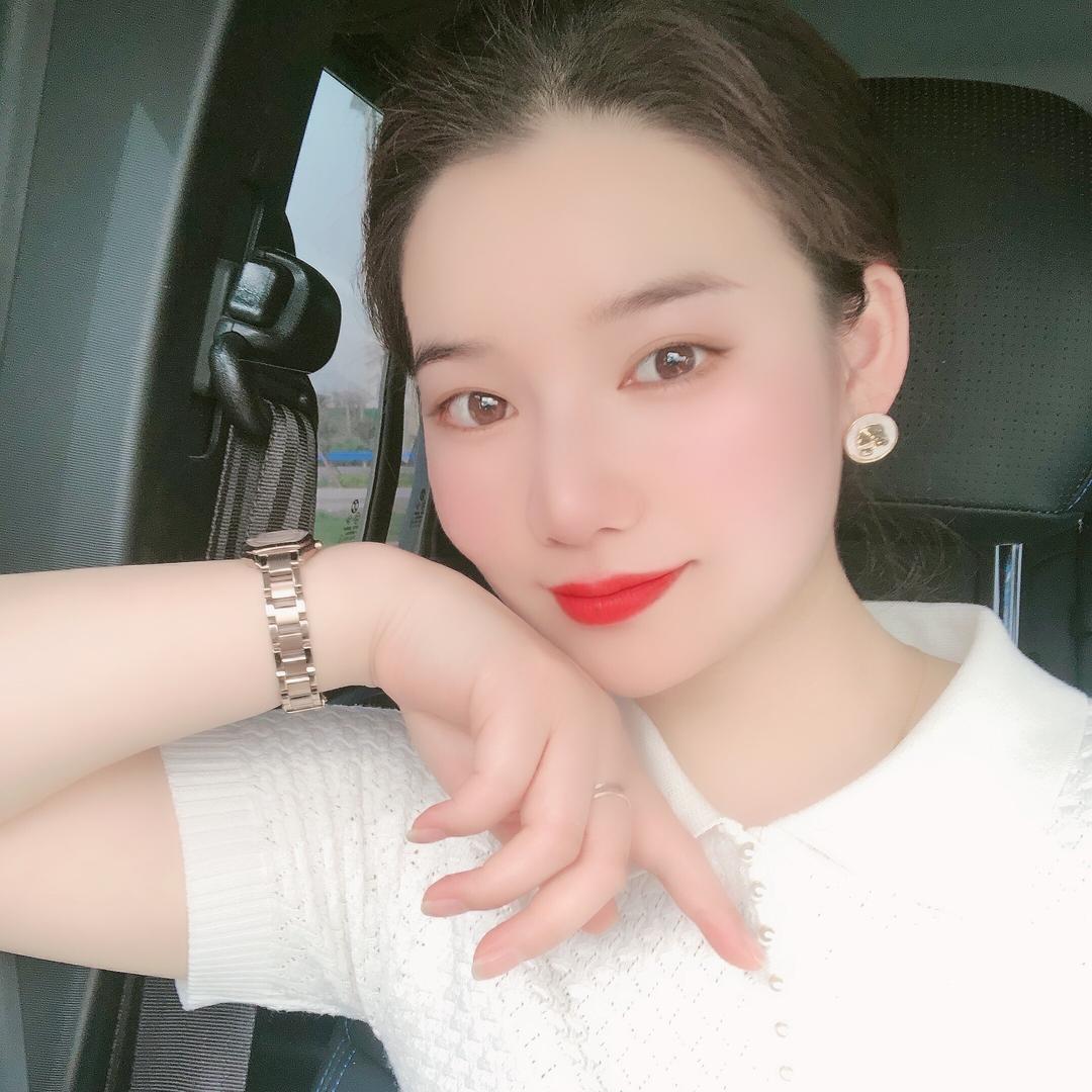 🌸黄小卷儿💕