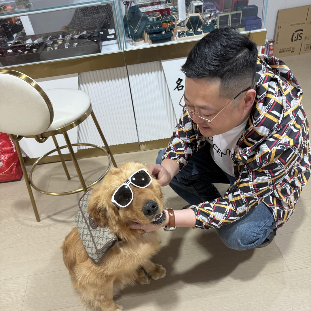 青岛一诺奢侈品海信君澜店