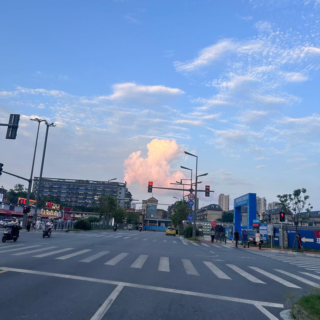 小陈、