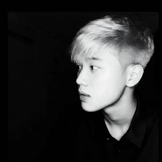 ￴ ￴ ￴￴ ￴ ￴ ￴