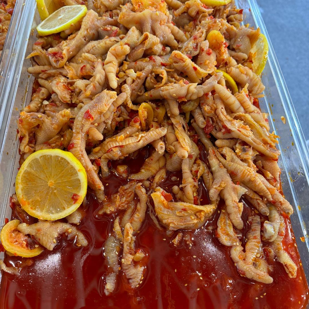 肴凤轩无骨鸡爪美食.生活