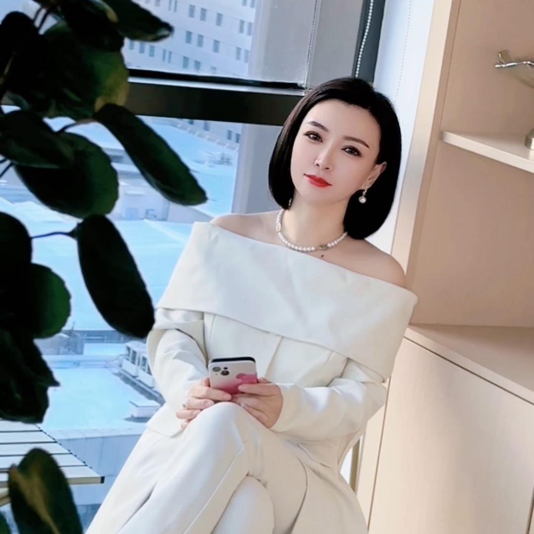 @语蔓
