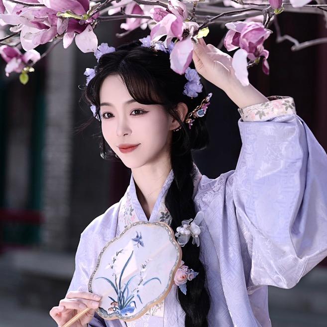 金毓的毓