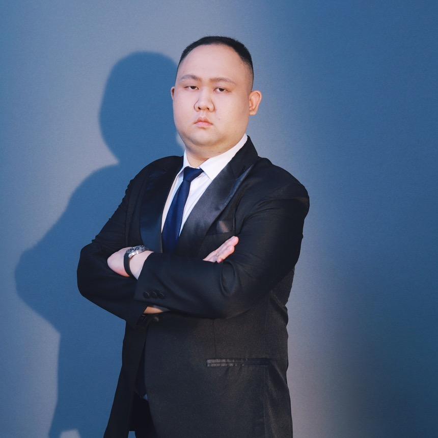 卡泰驰｜万佳名车 （阿飞）