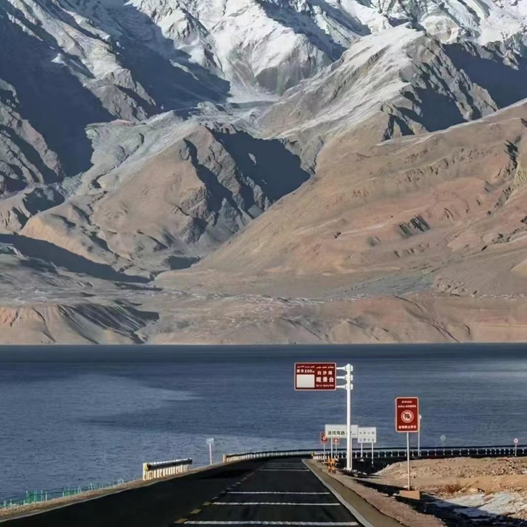 疆小团旅行定制