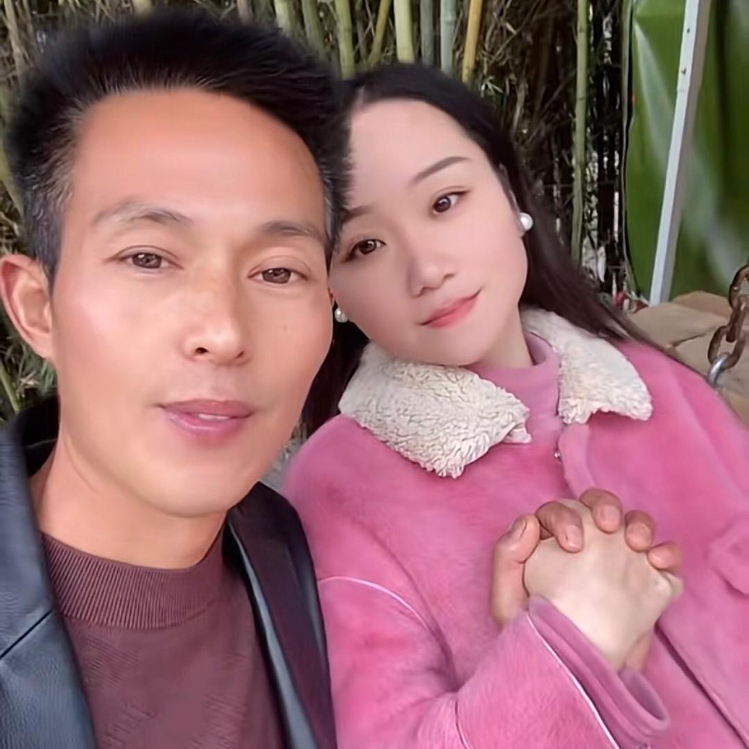 心安（假牙老婆）