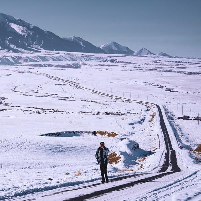 新疆旅行领队-巴图