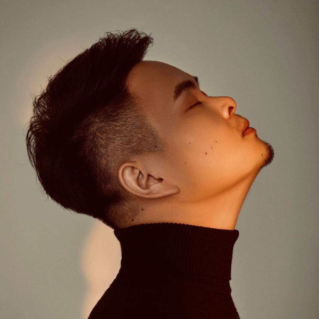 周 斌|设计🦁️