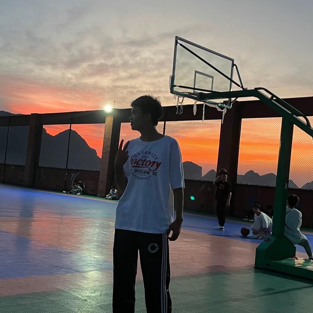 小王在工地
