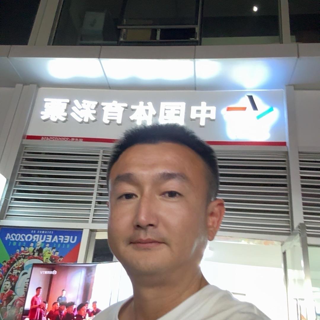刘sir爱踢球小号