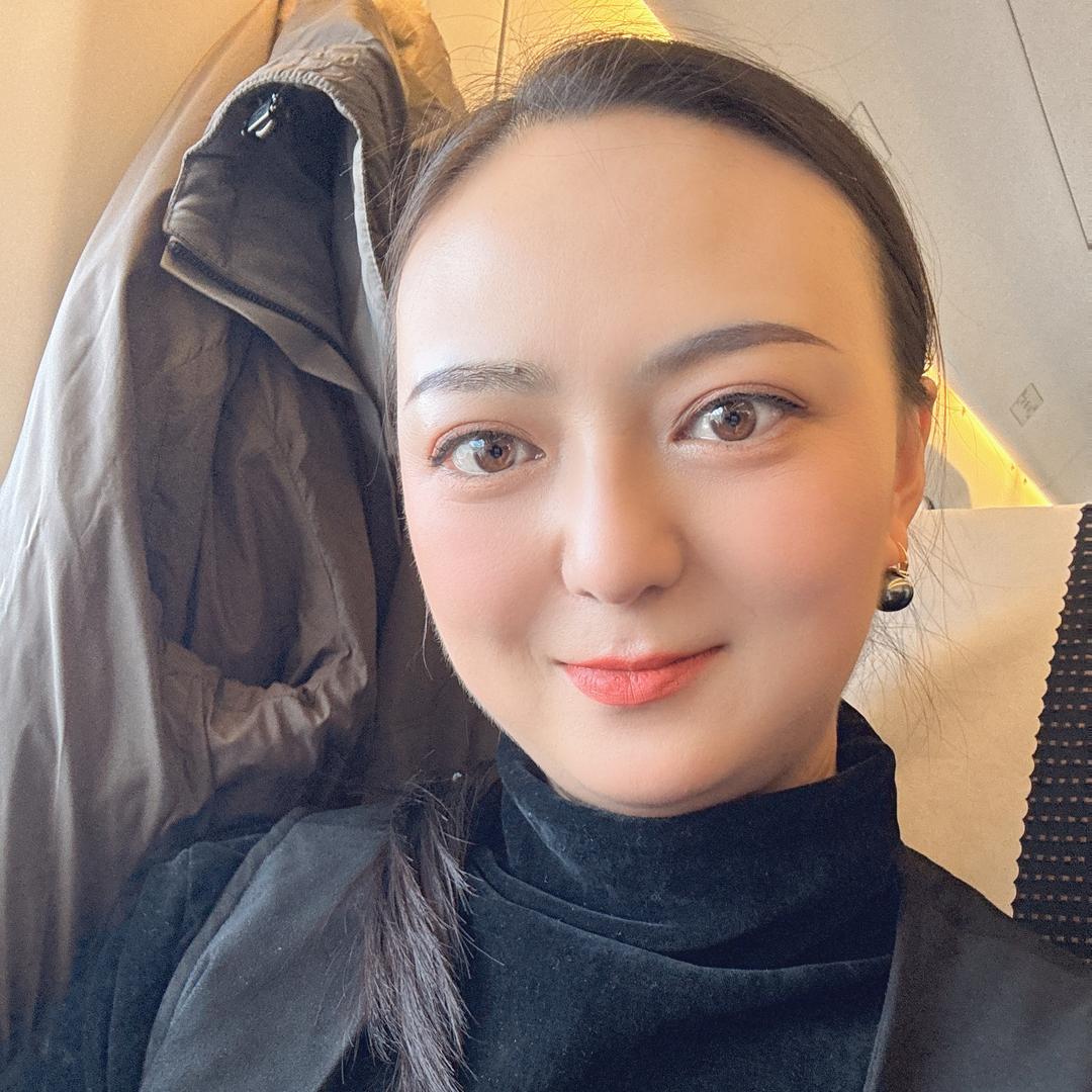 拉面的正经老板娘