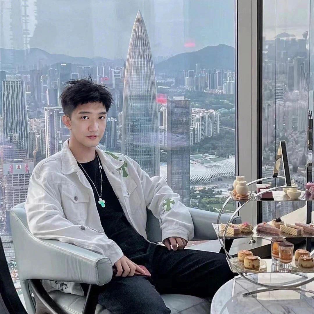 正能量老许（私信必回）