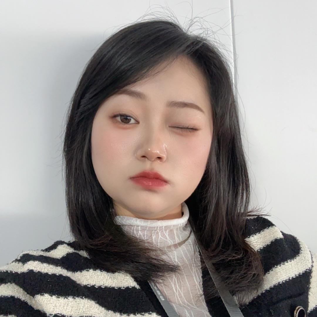 莎莎思密达…^*^