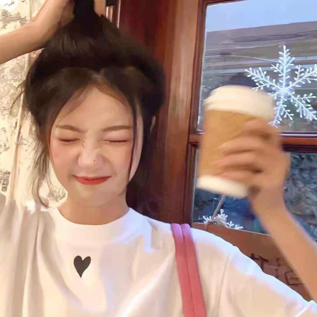 𝓦  范