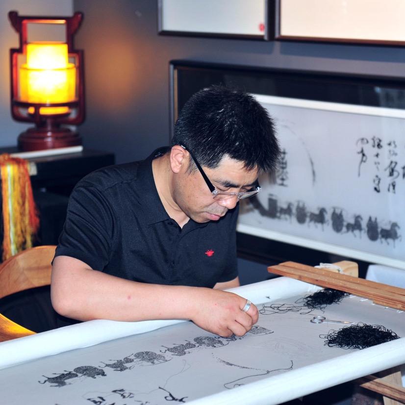 席建勋-非遗刺绣传承人