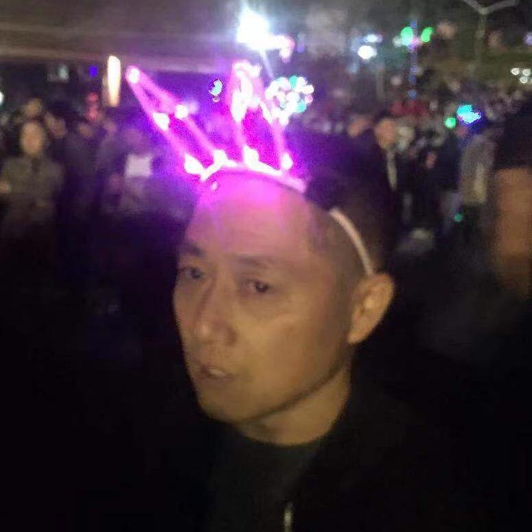 胡记小笼包店店主