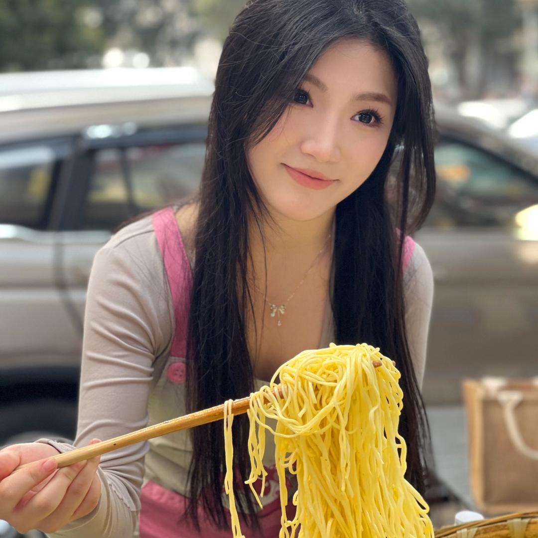 纪子阿婷