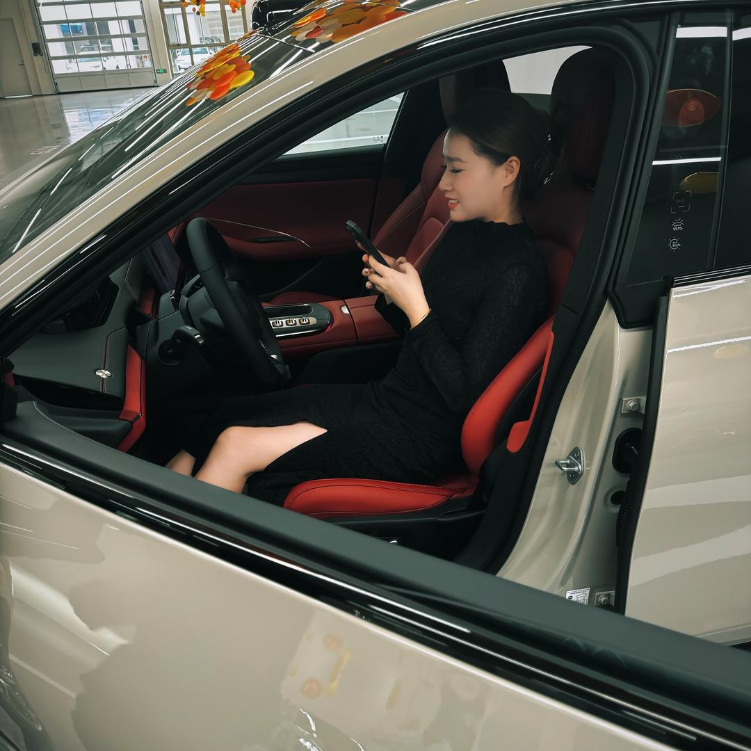 🧸ྀིぃ女王范erξ