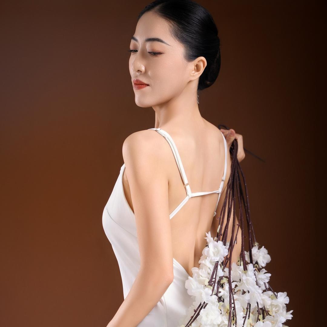 🧏🏻‍♀️🧏🏻‍♀️静🤗