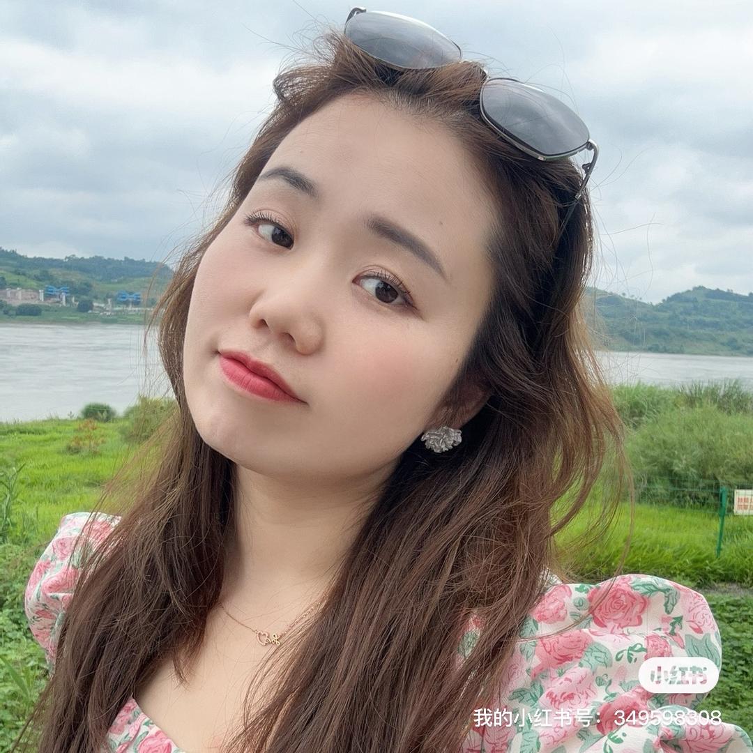 龙湖院子卢卡店