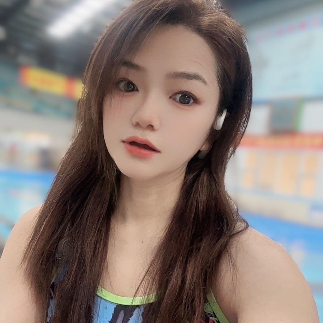 小丫❤️游泳