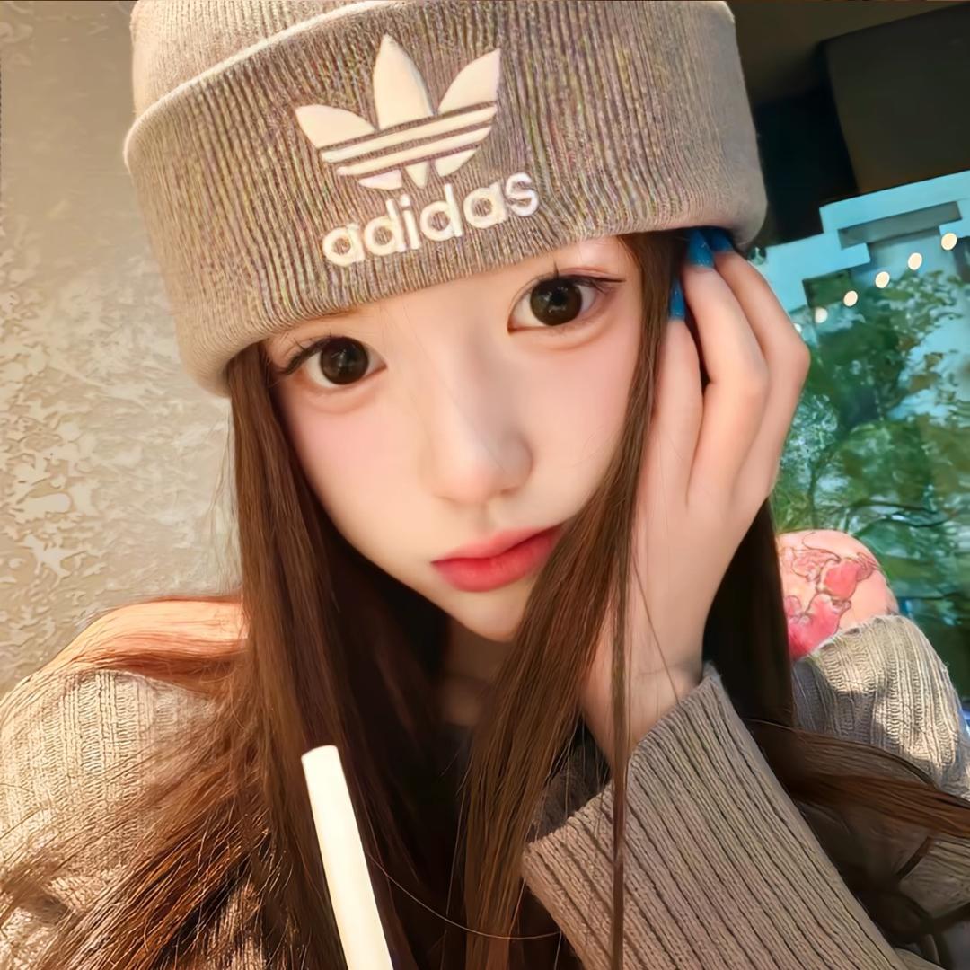她实在可爱