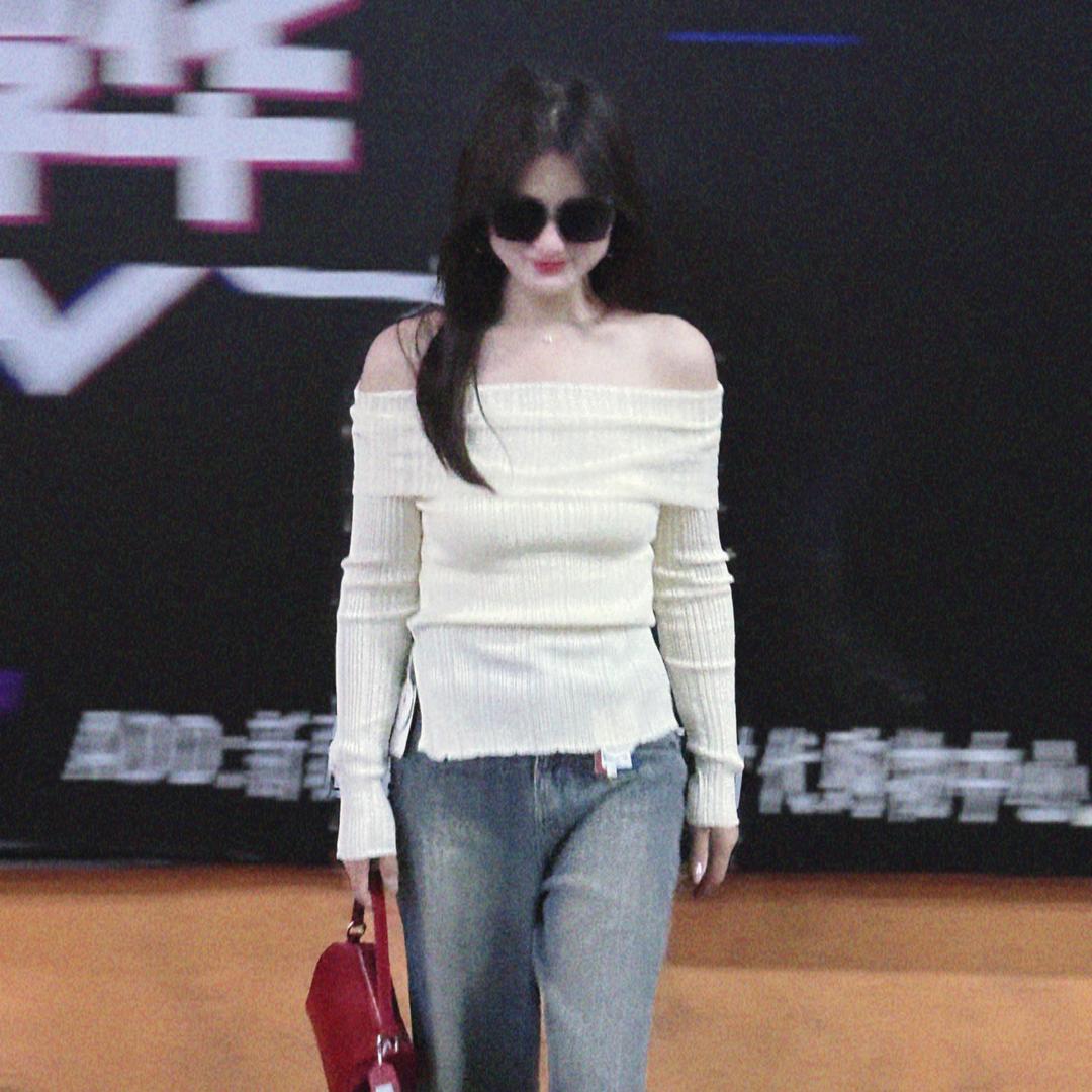 昌吉市屿圆女装