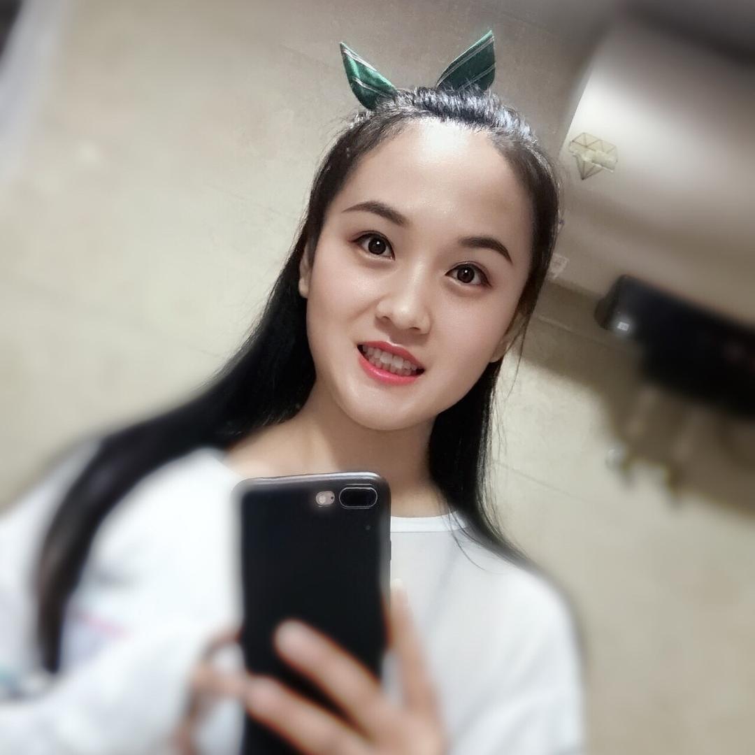 Ai 吴三岁