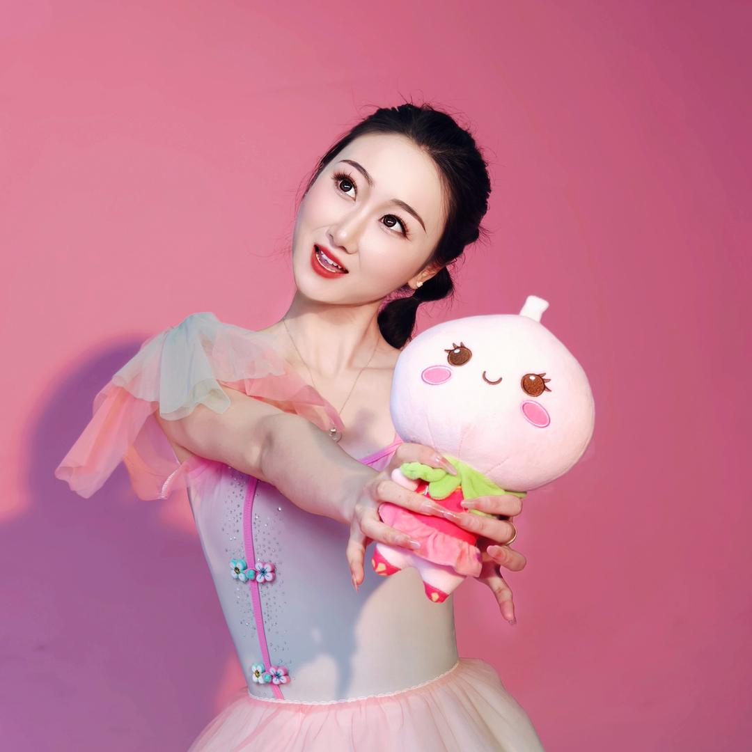 艺舞倾城安安老师