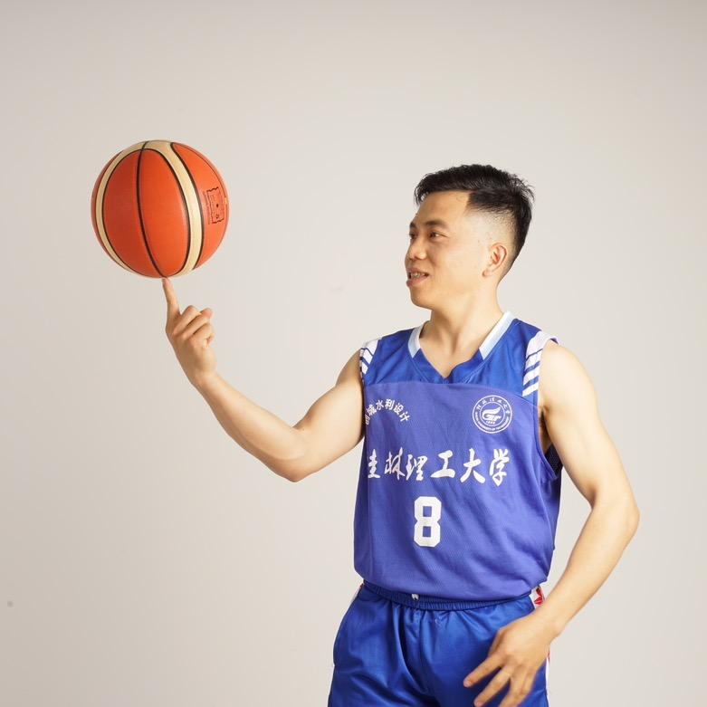 动先锋体育 茂主任