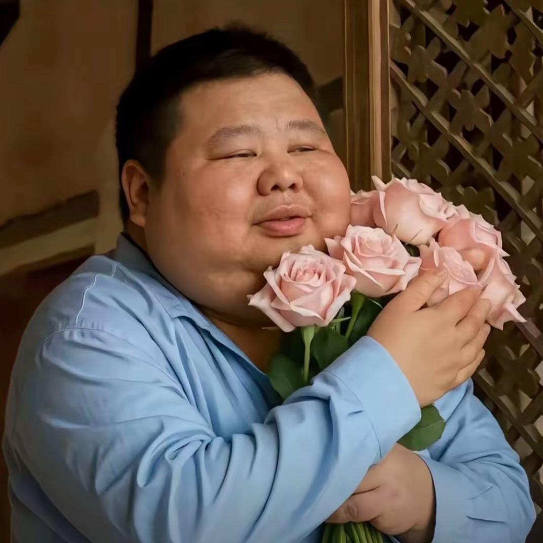 不吃焖子.
