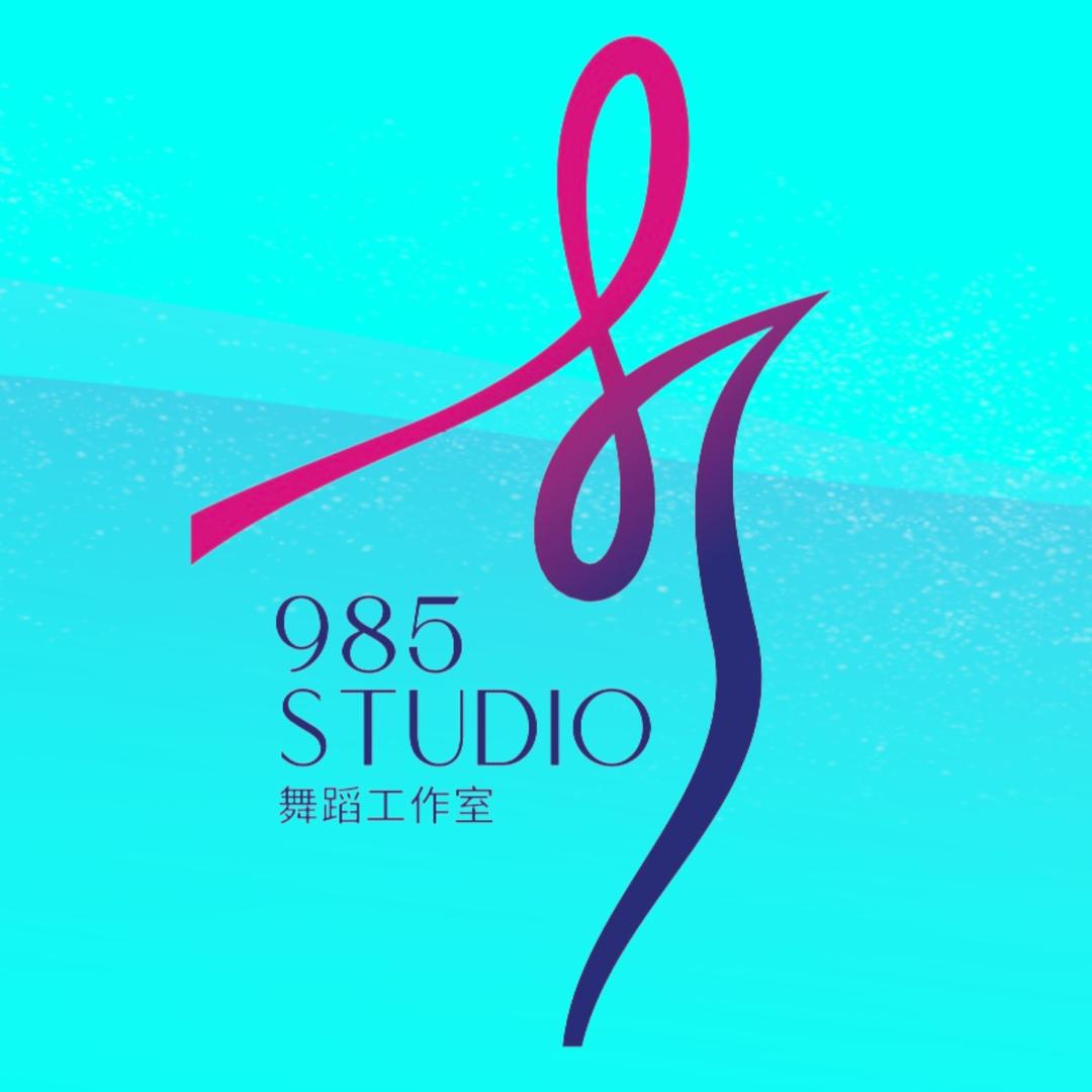 985 DanceStudio