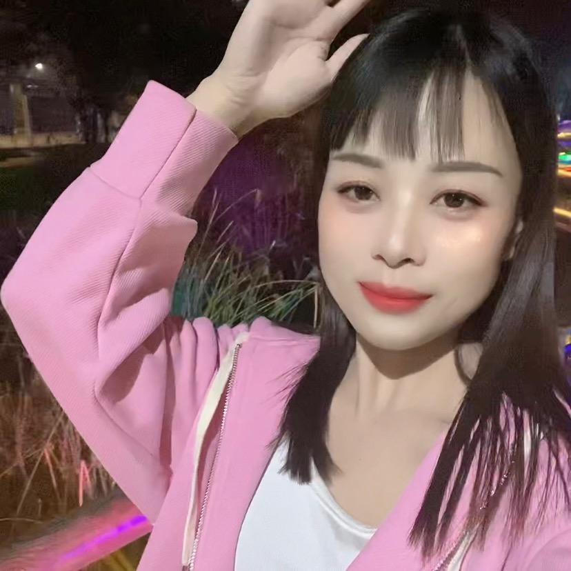 洛哈哈(佛系摆摊)