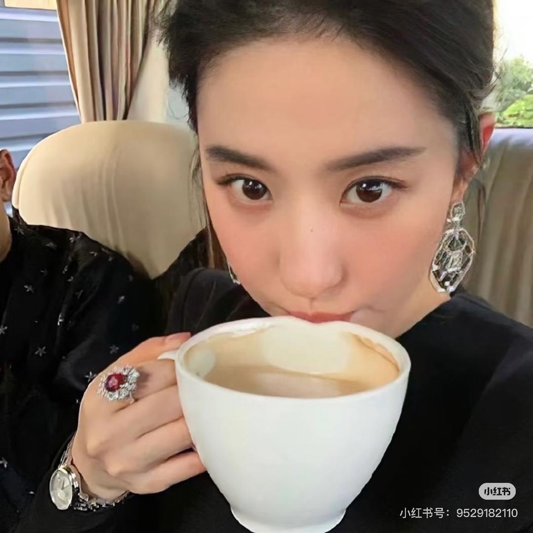 环球奢品美护大牌(思思)