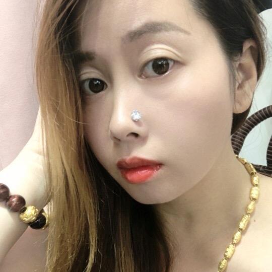 女王、