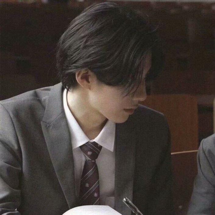 陈寻📷（看简介）