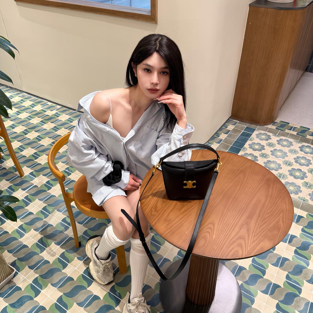 NINA妮娜💕