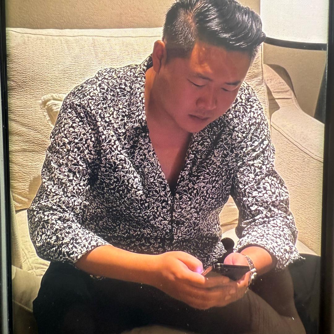 向潮名车汇 老潇