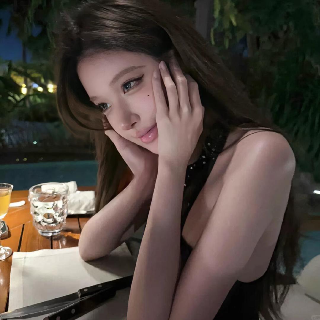 -𝓣𝓲𝓷𝓰婷.